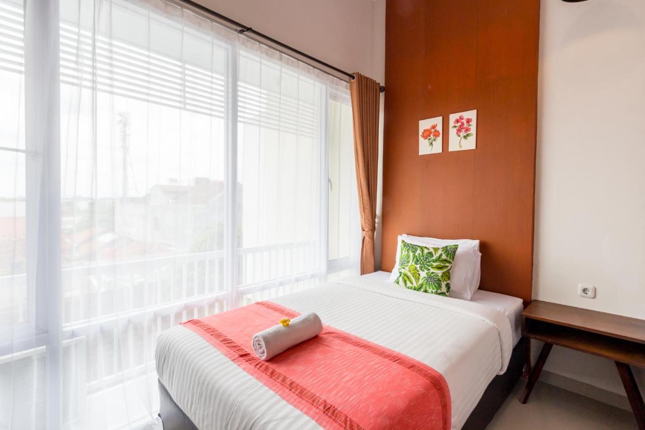 Omah Manis Hostel Yogyakarta Ngoại thất bức ảnh