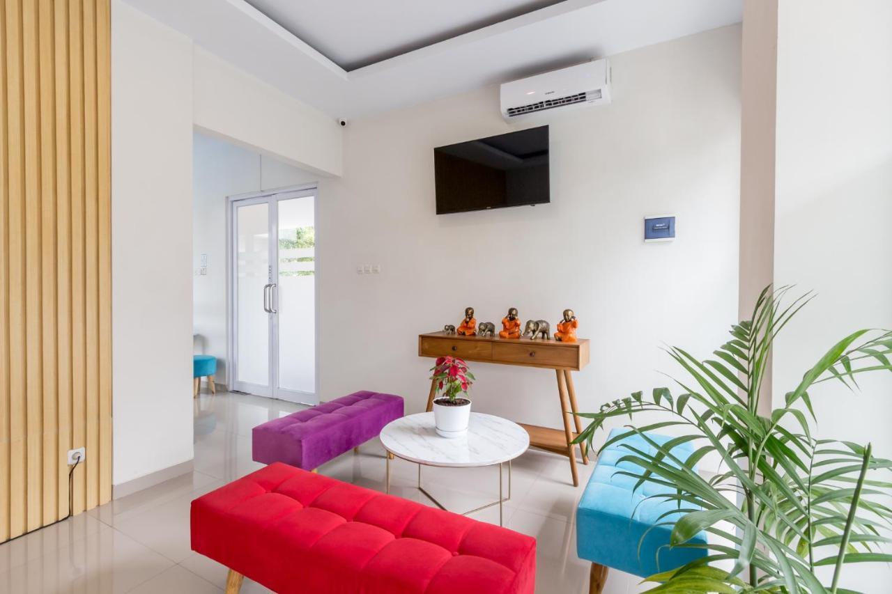 Omah Manis Hostel Yogyakarta Ngoại thất bức ảnh